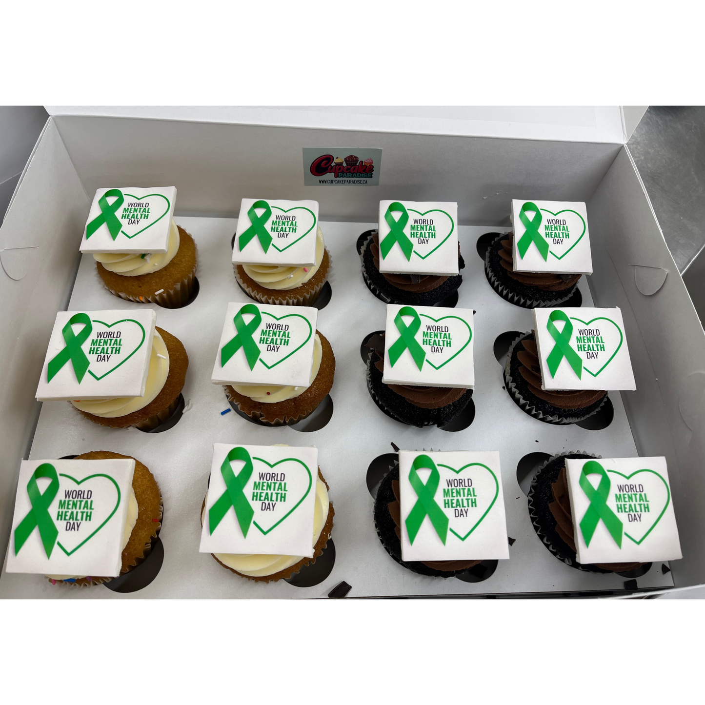 Custom Logo / Photo Cupcakes