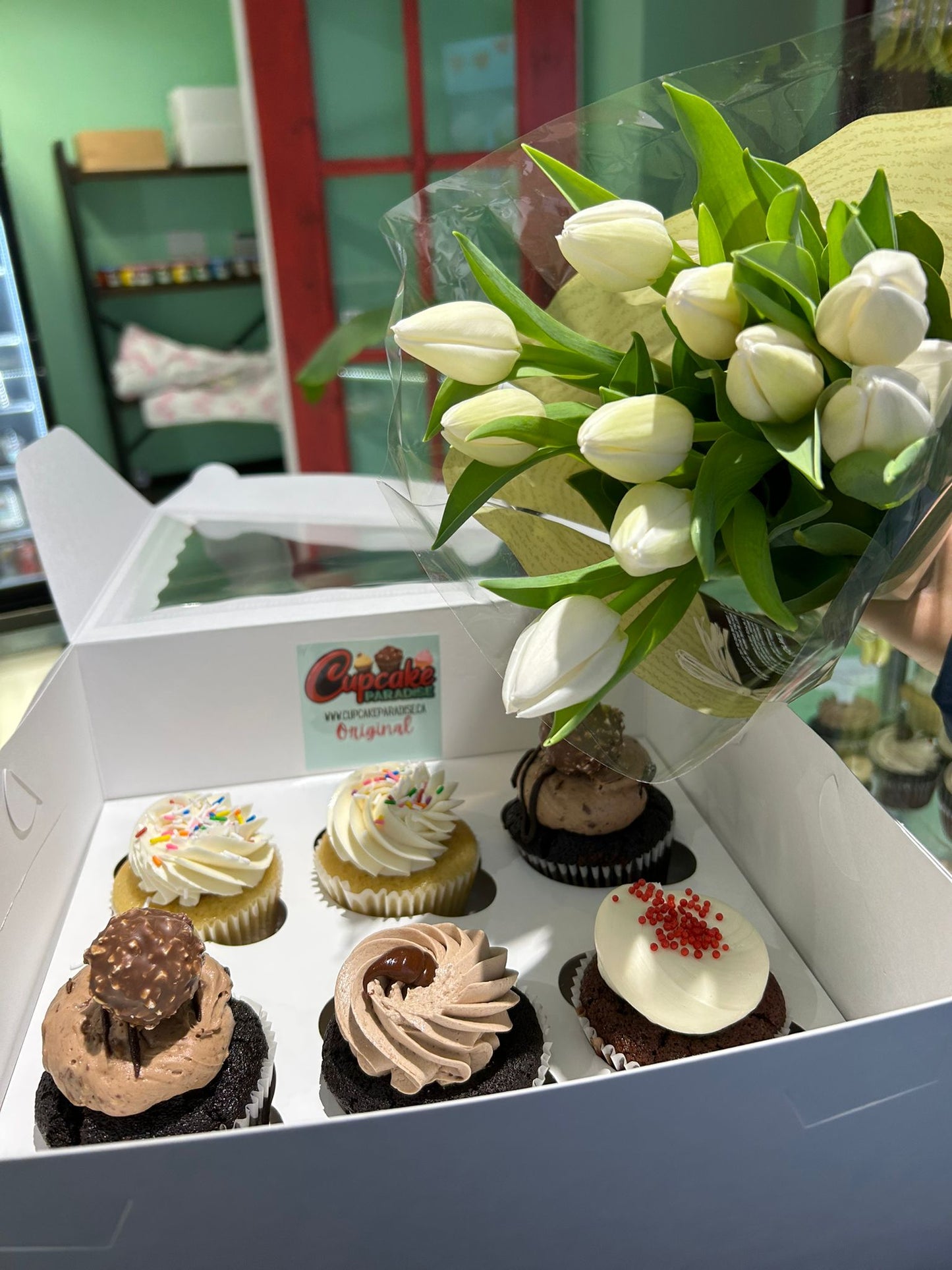 Rose Flower Bouquet Cupcakes